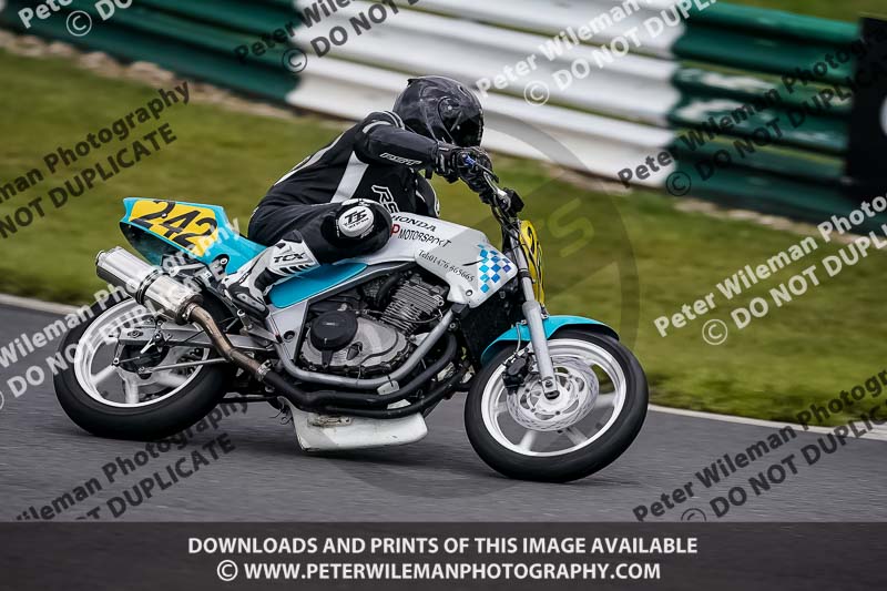 cadwell no limits trackday;cadwell park;cadwell park photographs;cadwell trackday photographs;enduro digital images;event digital images;eventdigitalimages;no limits trackdays;peter wileman photography;racing digital images;trackday digital images;trackday photos